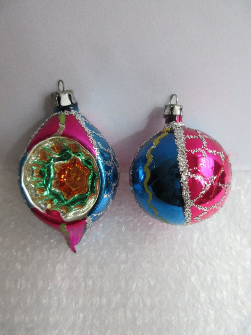 2 Polish Blown Glass Christmas Ornament Teardrop Indent & Ball Vtg Poland READ